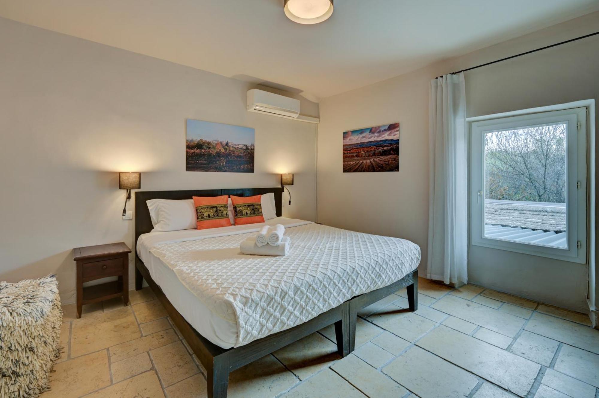 Hostellerie Le Paradou Lourmarin Exterior foto